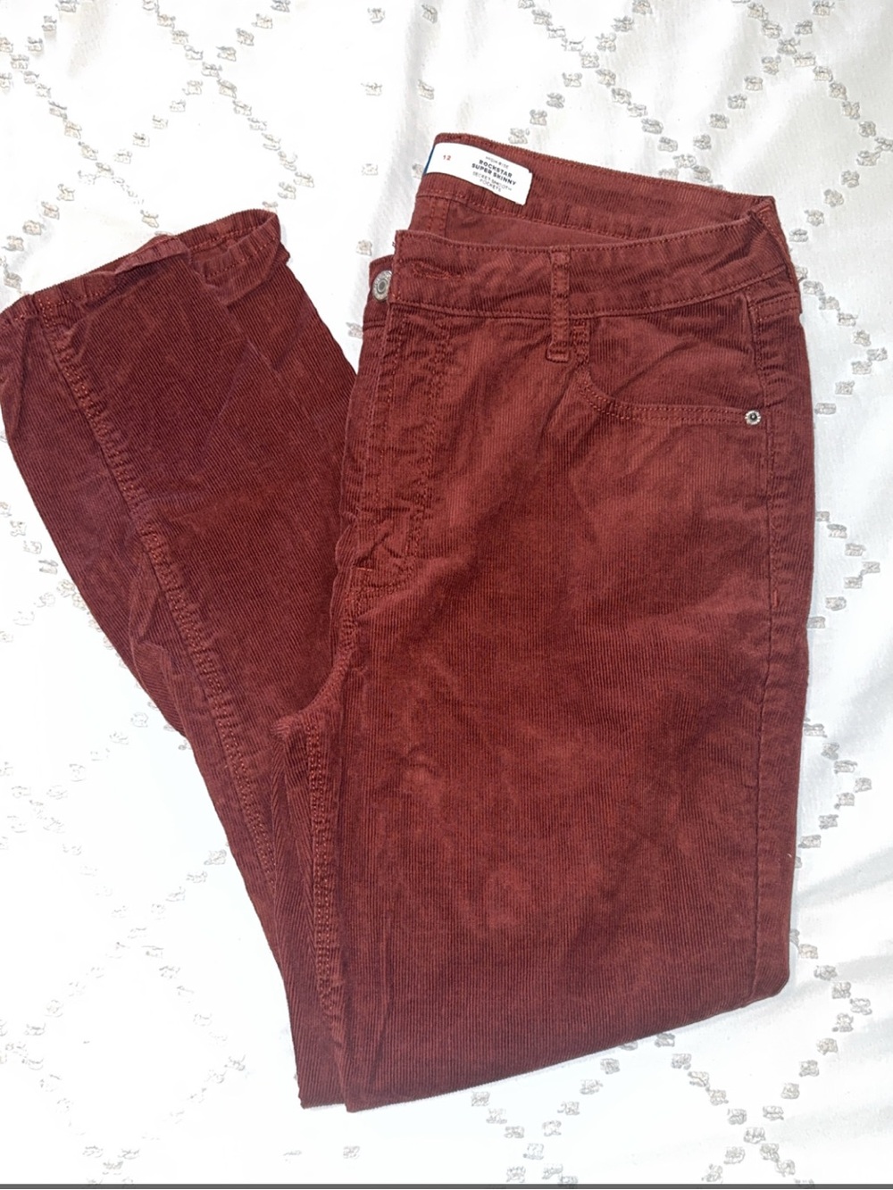 Old Navy Corduroy Skinny Pants in Deep Rust